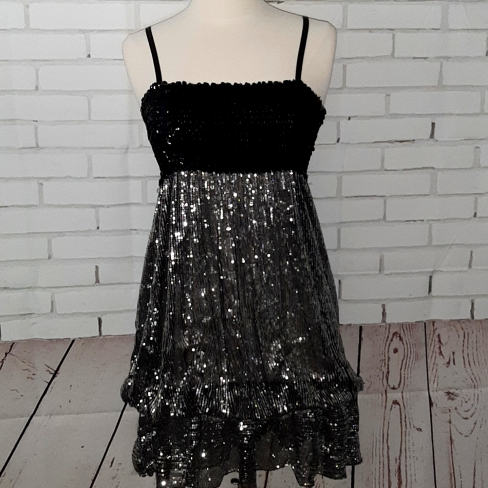 O flux sequined dress size S Small